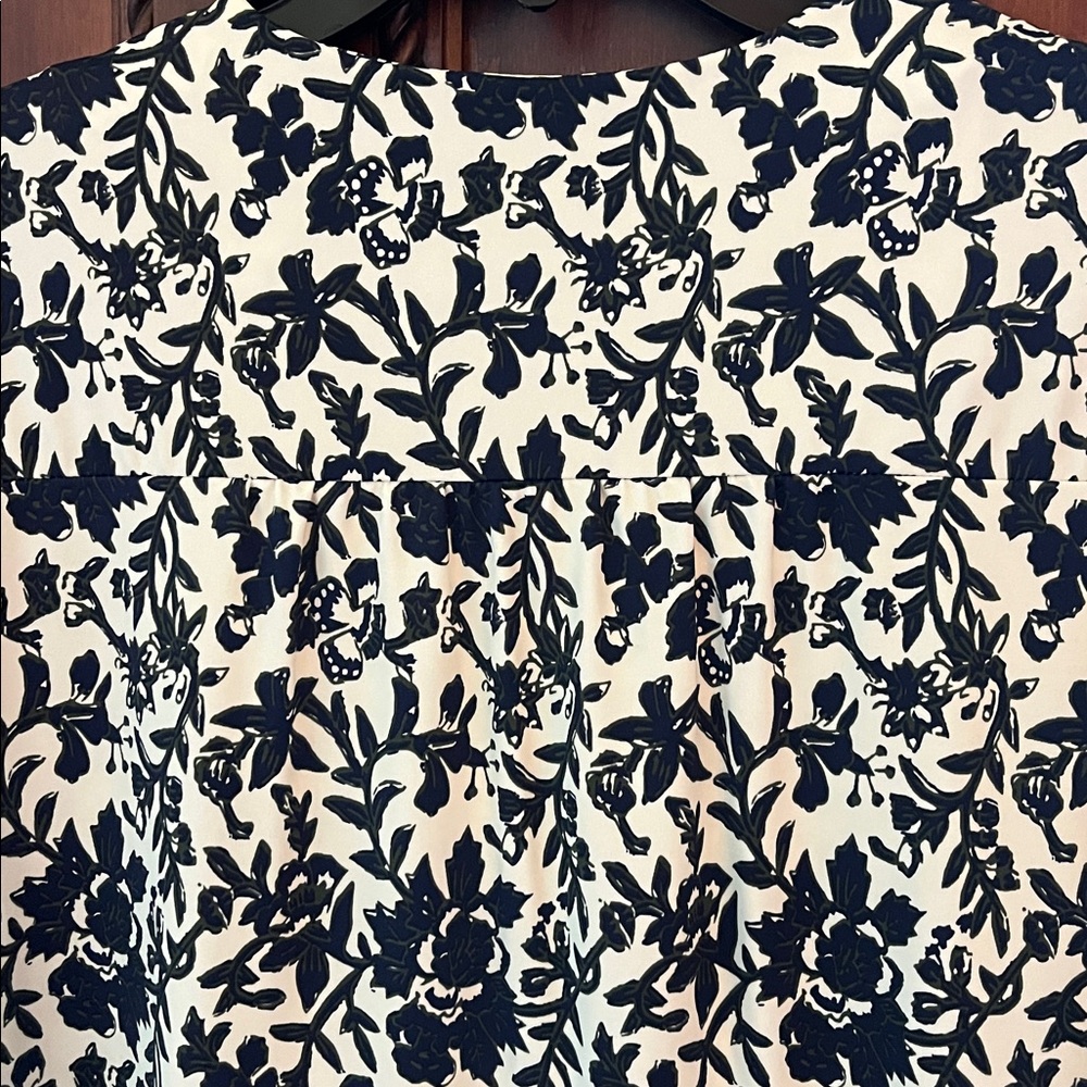 Jude Connally Black and White Floral Long Sleeve "Kerry" Dress - Picture 5 of 6